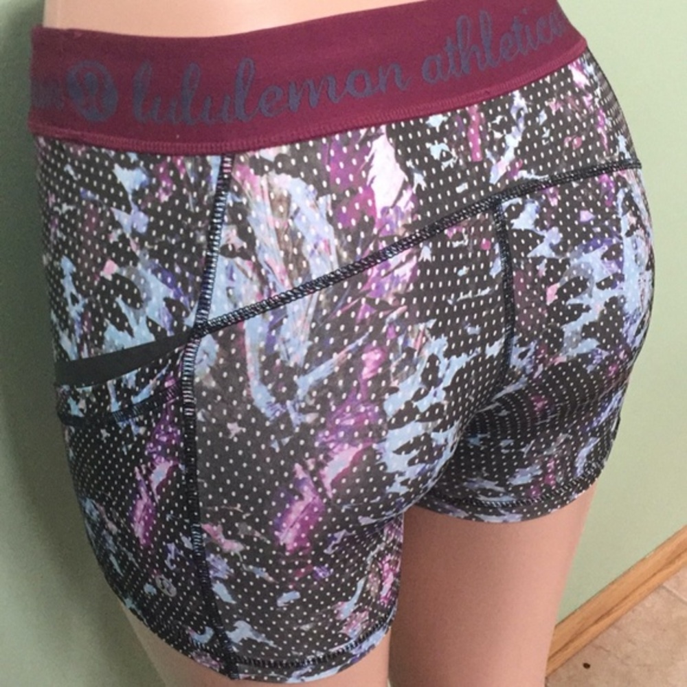 Lululemon Shorts - Picture 5 of 7